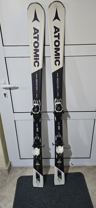 Продавам ски атомик