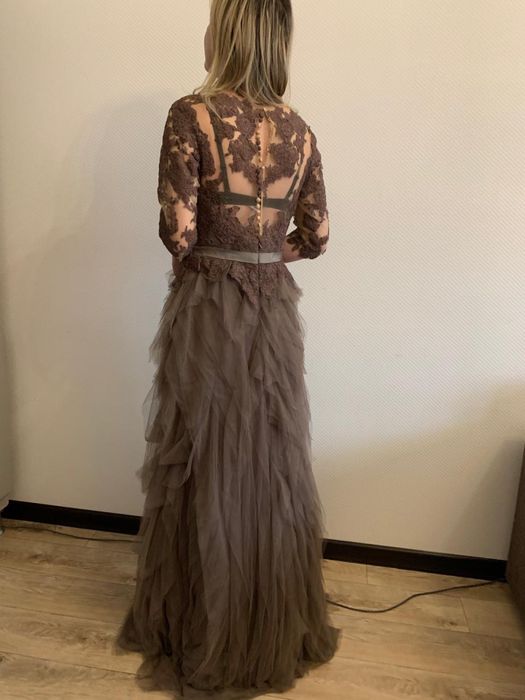 Платье вечернее продам