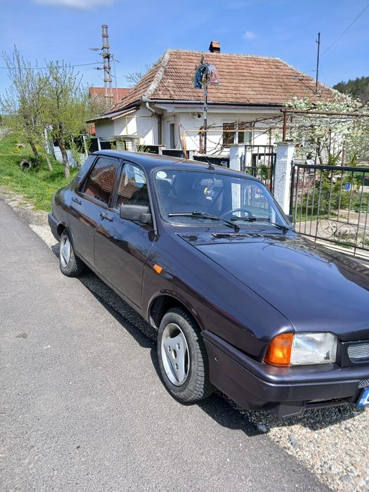 Vand dacia 1310 .
