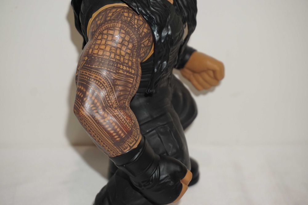 Рядка Оригинална Голяма Говореща Кеч Фигура На Roman Reigns 36см