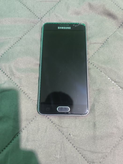 Vând Samsung Galaxy a3
