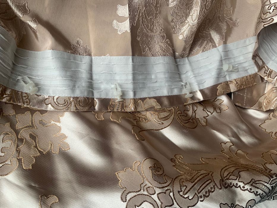 Шторы занавески в хорошем состоянии