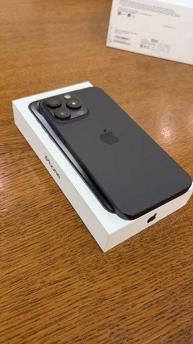 IPhone 15 pro Max 1 терабайт