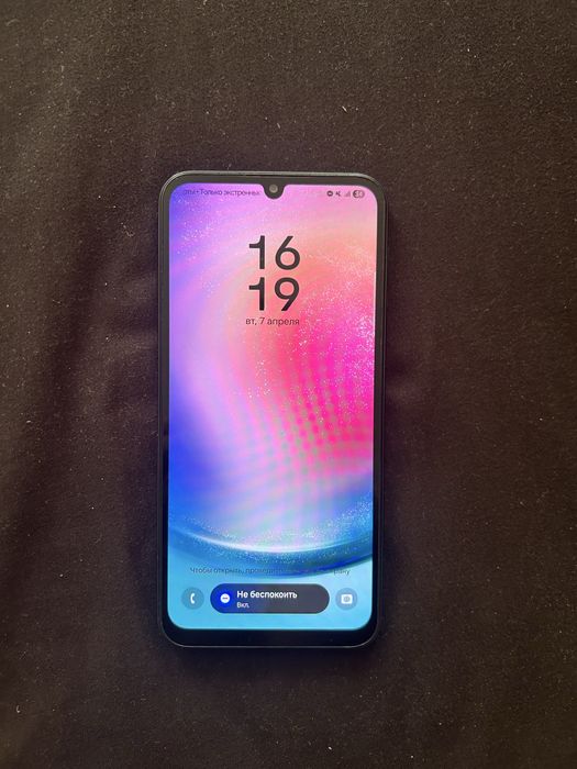 Продам телефон Самсунг а24