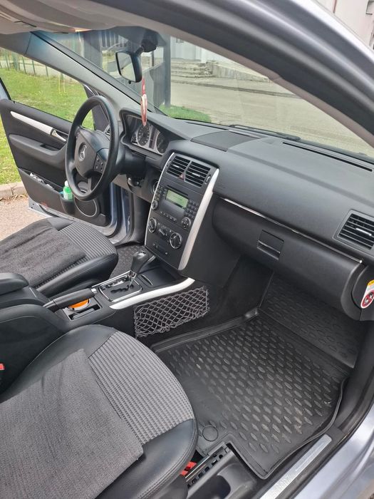 Mercedes B180 CDI automată