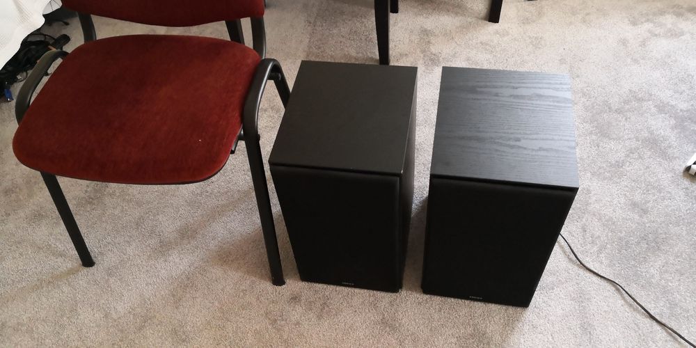 Vand boxe active Edifier