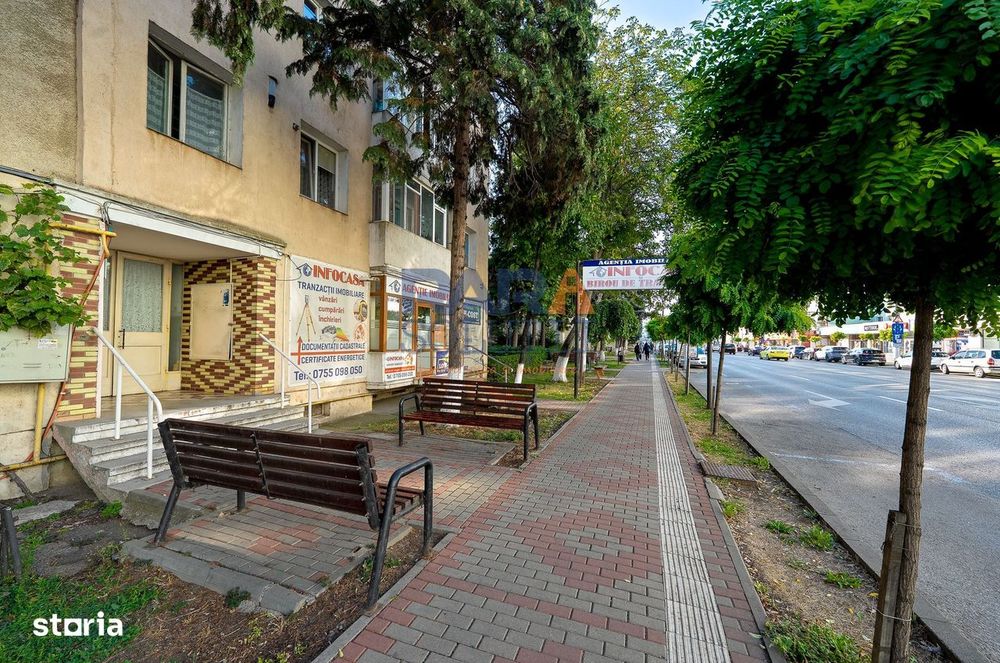3 camere, etaj 1, lângă Primărie