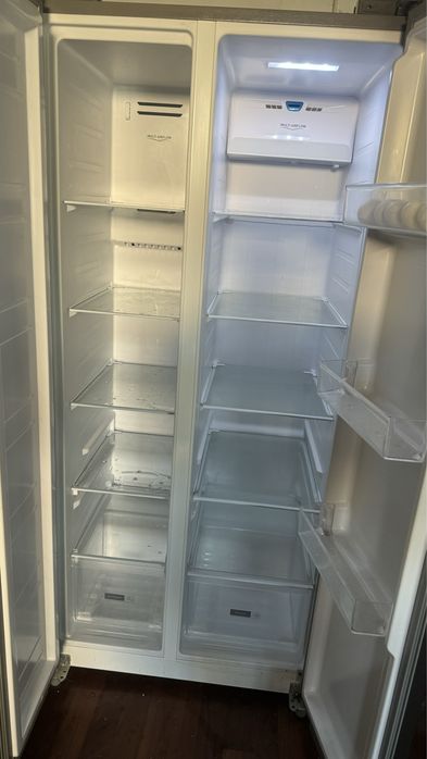 Холодильник Acrline