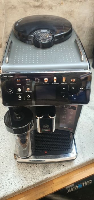 Продава се! Напълно автоматична кафемашина Saeco GranAroma