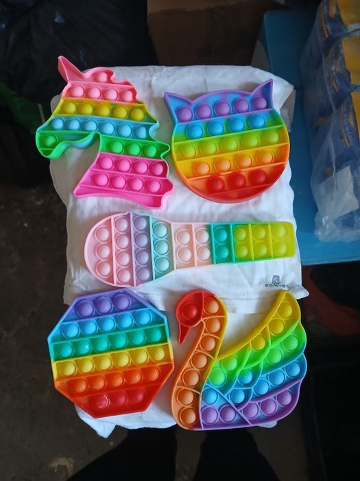 Popituri de vinzare!