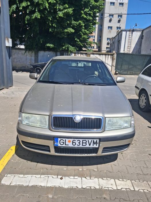 Skoda octavia 2004. 1.6 benzina, 105 cp. 198000km