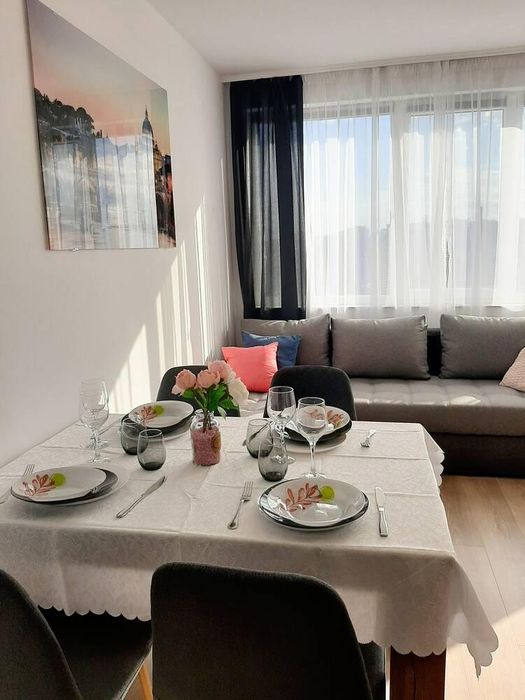 Продава се Двустаен апартамент в Бургас, Сарафово - 60 кв.м за 2834 €/кв.м - Снимка #4