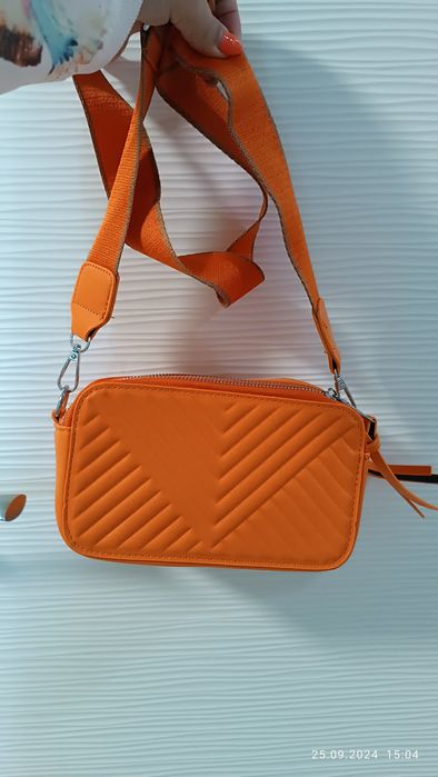 Дамски чанти 20 лв