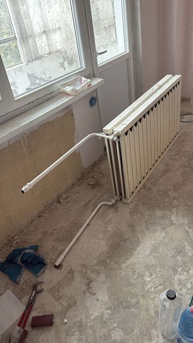 Debarasam moloz mobila veche din poduri apartamente becuri  din curte  pentru mai multe detalii nu ezitați să ne contactați