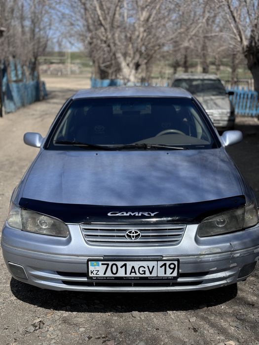 Тайота камри 20”
