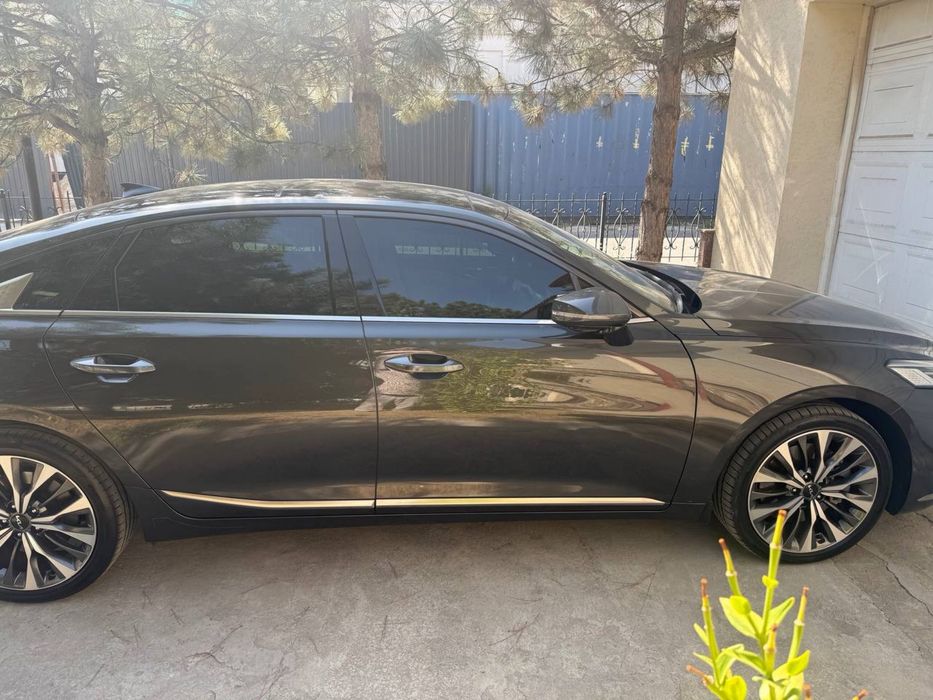 Продается Kia K8