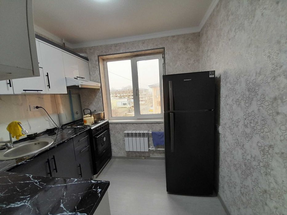 Jizzax shahrida 2 xonali uy sotiladi