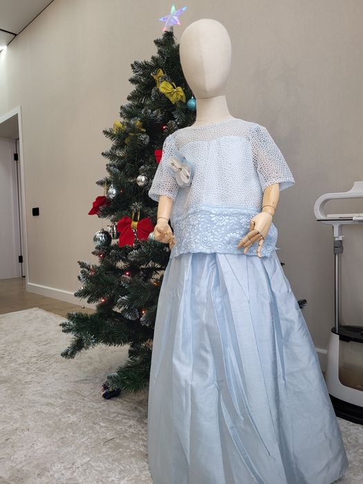 Продам  нарядные платья для девочек