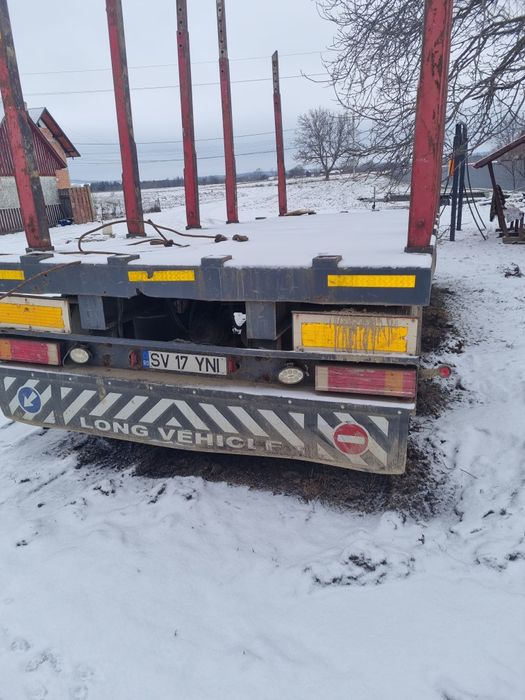 Vând remorca forestera