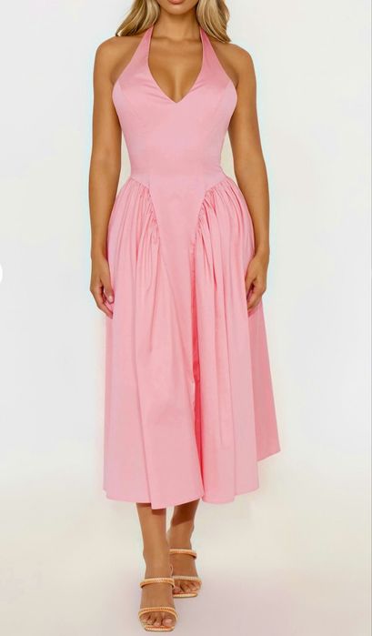 Рокля Fashionnova