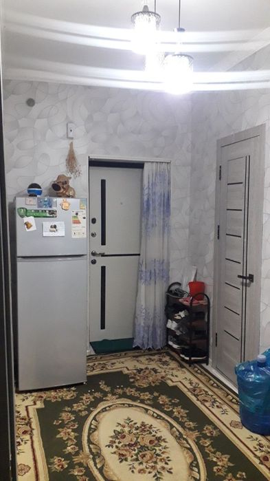 Квартира срочно  сотилади.