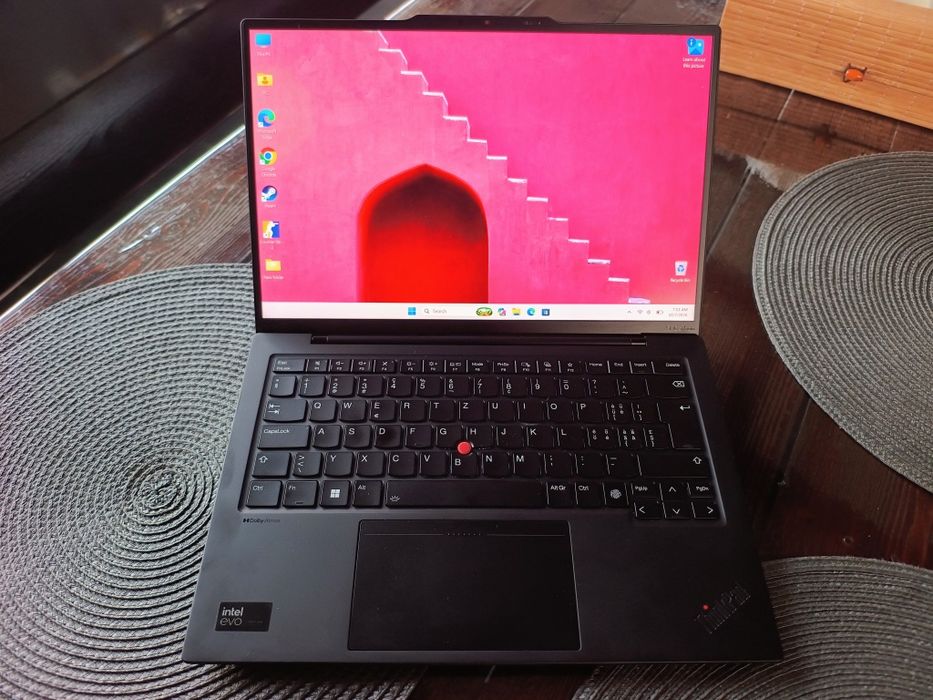 Vand laptop Lenovo X1 Carbon Gen 12 Intel Ultra 7