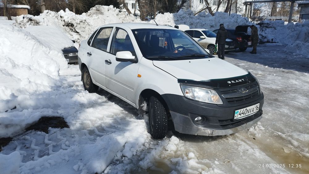 Продам Лада Гранта.