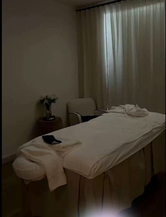 Профессиональный массажист