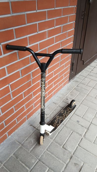 Трюковой самокат