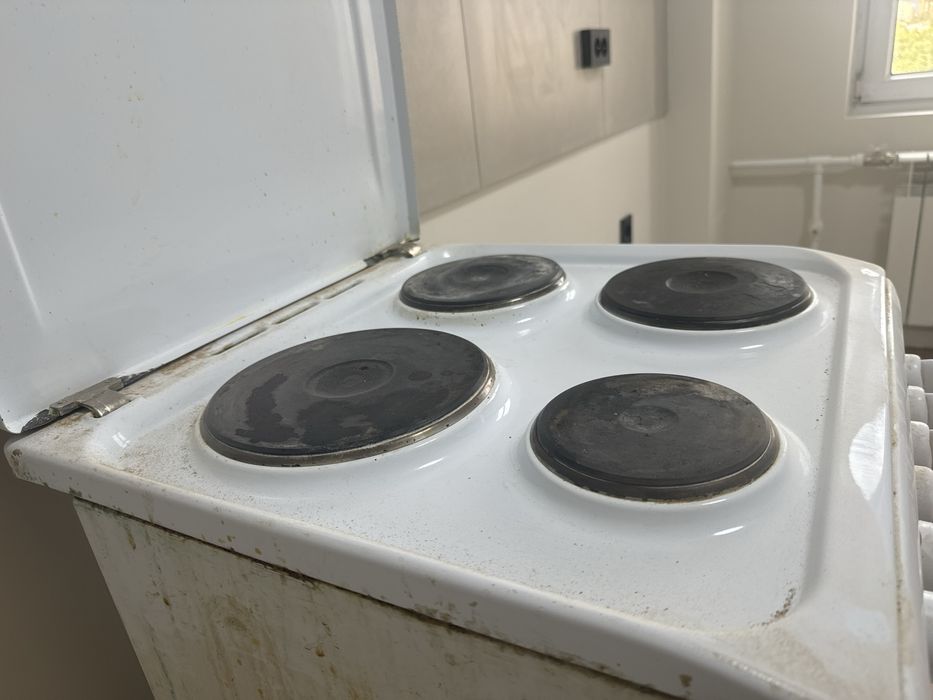 Плита электрическая Indesit