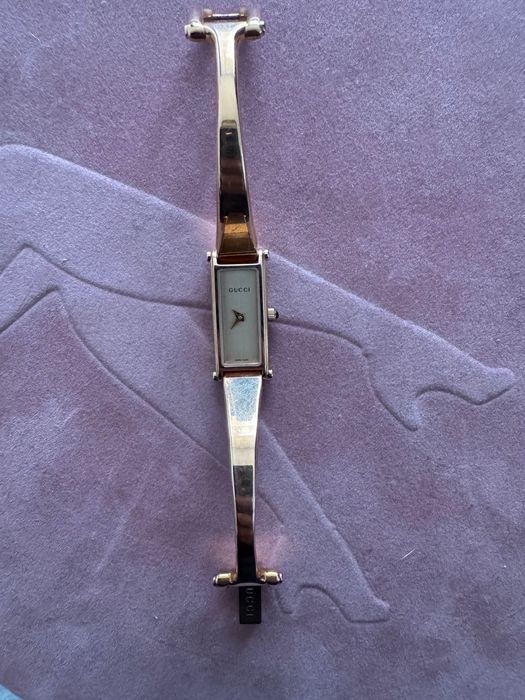 Ceas Gucci model 1500L