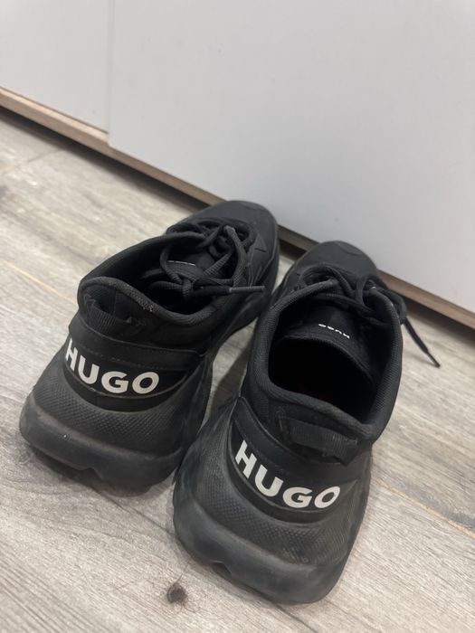 Haine de firma tommy boss , armani,