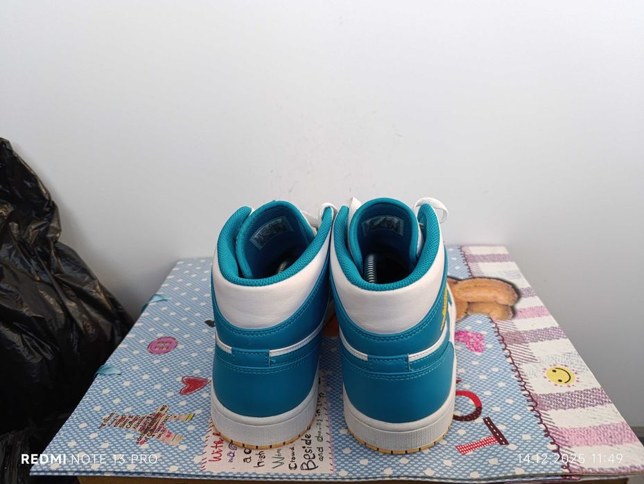 Nike Air Jordan 1 Mid 'Aquatone Celestial Gold'оригинални маратонки 44