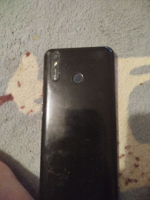 Телефон TECNO LC6 6000тг