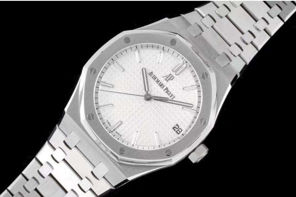 Audemars Piguet ROYAL OAK, Ref. 15500ST.OO.1220ST.01.