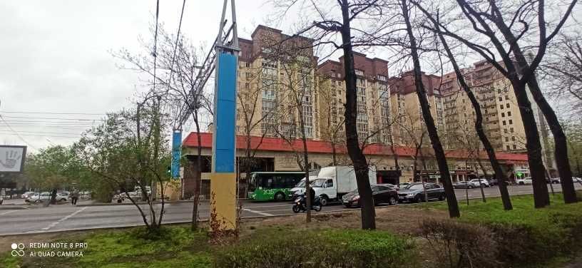Аптека на толе би розыбакиева. Площадь абая алматы. Adk, казахстан, алматы. Улица абая алматы. Алушта спортивный тренировочный комплекс фото.