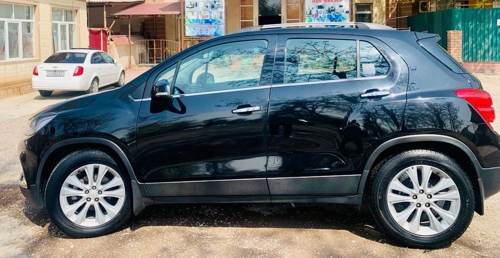 Трекер в отличном состоянии