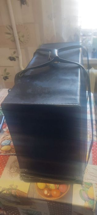 Продам швейную машинку