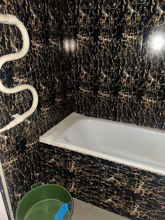 Үй сатылады 3комната 6этаж 6 этаждан