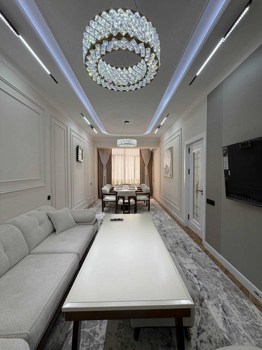 №3938. Продается 4х-комнатная квартира в Новостройке.