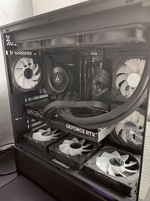 Unitate+Periferice+Monitor -descriere-