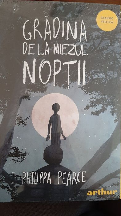 Carte Gradina de la miezul noptii