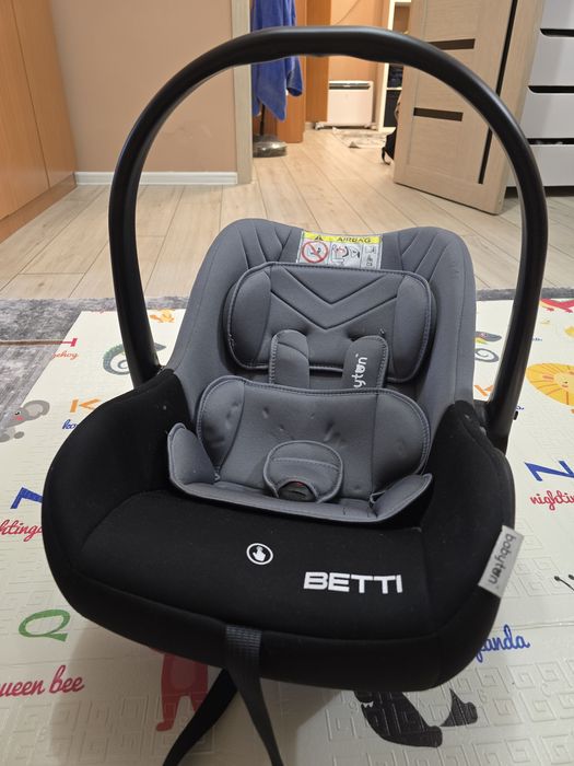 Продам автолюльку