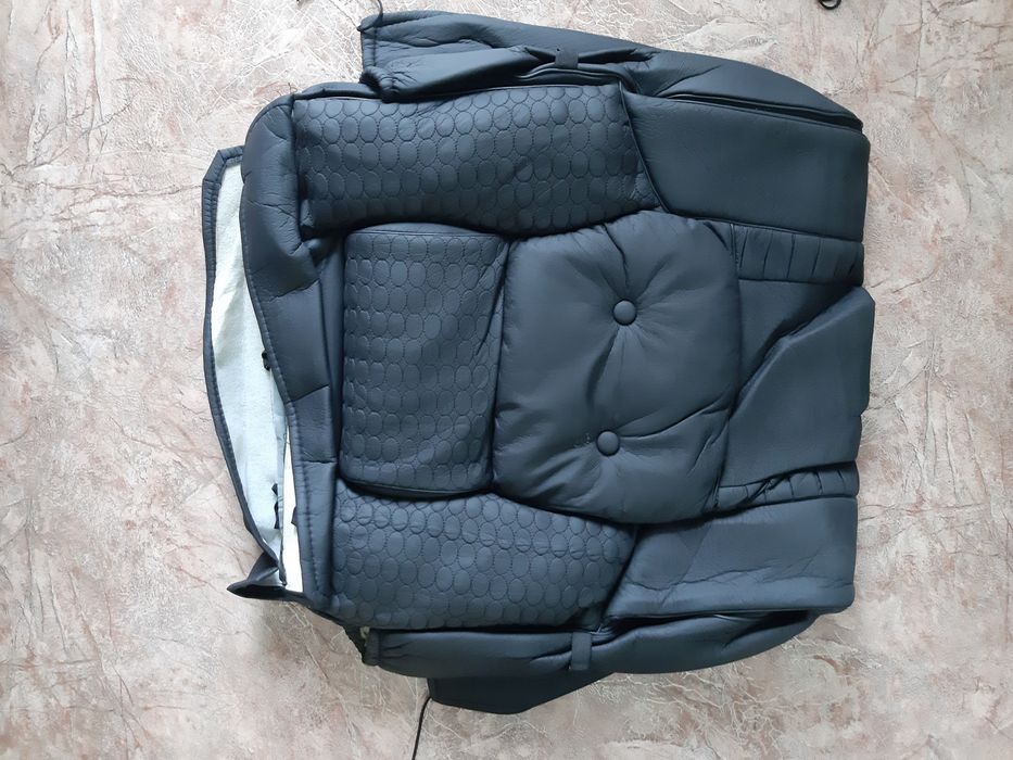продаю авточехлы