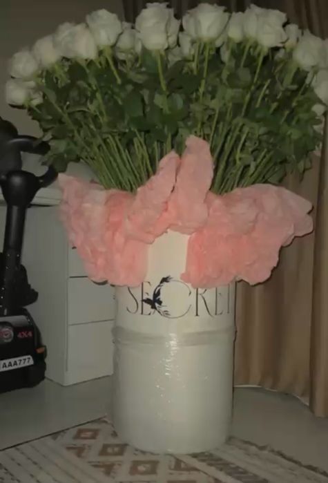 Цветы розы срочно