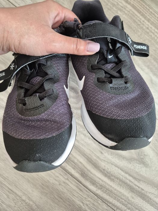 Adidasi Nike,marimea 35