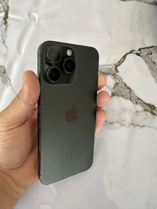 Продам iphone 15pro max 256gb