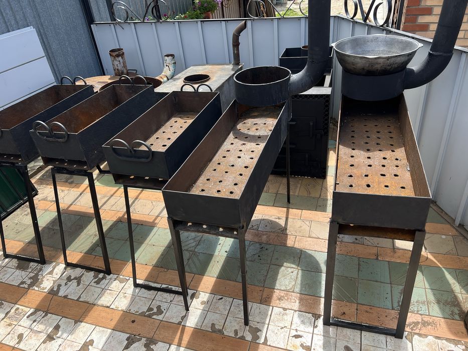 Продам мангалы и под казан