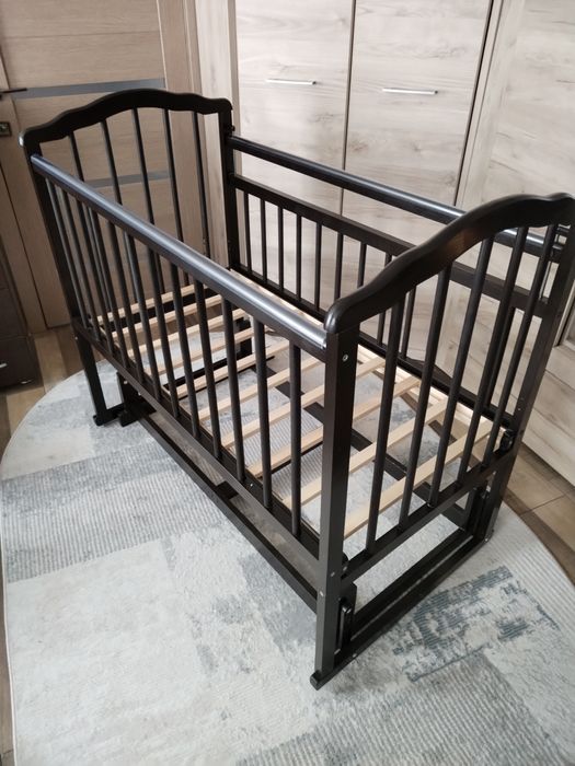 Кроватка детская