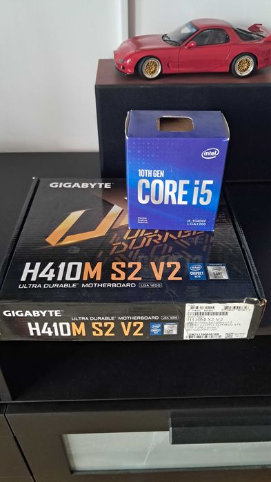 Placa de baza + Procesor i5 10400f
